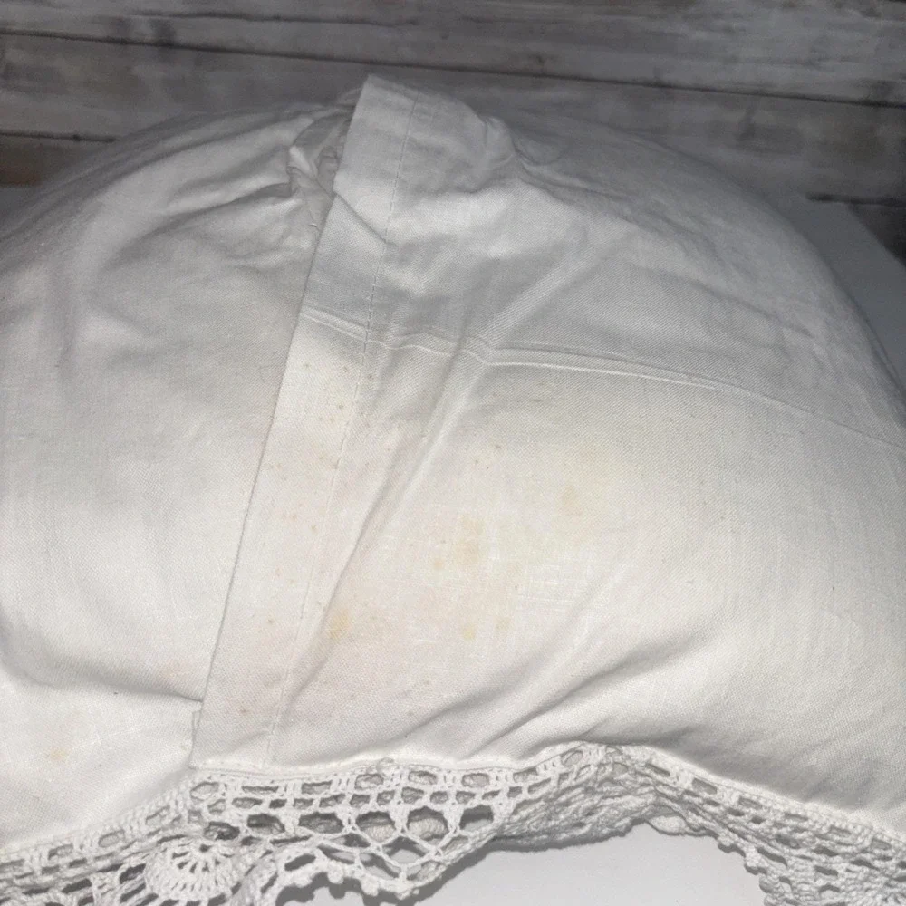 Keeco Vintage Cottagecore Crochet Lace Pillow Set Heart & Square Boho Chic 1995